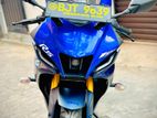Yamaha R15 V4 2025
