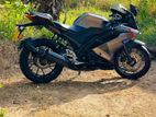 Yamaha R15 2019