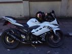 Yamaha R15 v2 2016