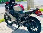 Yamaha R15 2019