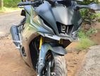 Yamaha R15 V4 2025