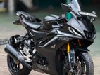 Yamaha R15 V4 2025