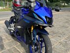 Yamaha R15 V4 2025