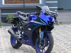 Yamaha R15 V4 Blue 2026