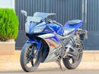 Yamaha R15 V2 2015