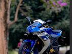 Yamaha R25 2016
