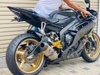 Yamaha R6 Raven 2012