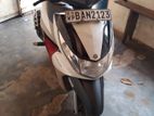 Yamaha Ray 2013