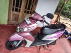 Yamaha Ray 2013