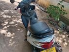 Yamaha Ray 2013
