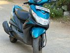 Yamaha Ray 2015