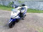 Yamaha Ray 2016