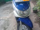 Yamaha Ray White 2013