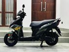 Yamaha RayZR 2019