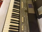 Yamaha S670 Keyboard
