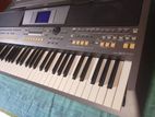 Yamaha S670 Keyboard