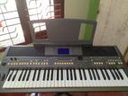Yamaha S670 Keyboard