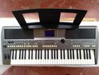 Yamaha S670 Keyboard