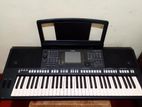 Yamaha S750 Keyboard