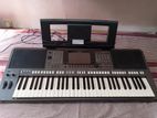 Yamaha S770 Keyboard