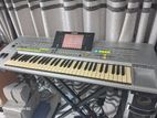 Yamaha Tyros 1 keyboard