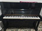 Yamaha U1 Piano