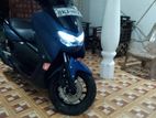 Yamaha XSR125 2025