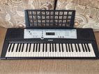 Yamaha YPT-200 Keyboard (61 Keys)