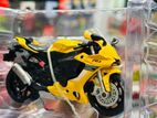 Yamaha YZF R1 (1:18) Model Bike