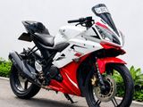 Yamaha YZF R15 2016