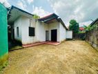( Yc-1070) Valuable Commercial Warehouse Building Sale in Homagama