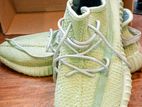 Yeezy Boost 350
