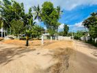 යක්කල | ගම්පහ මහනගර සභා සීමාවෙන් නුවර පාරට 700M වටිනා බිම් කොටස්