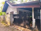 යක්කලින් අංගසම්පූර්ණ නිවසක්