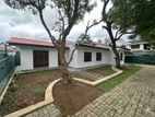 ( YR-1058) Valuable Single Storey House Rent in Kottawa