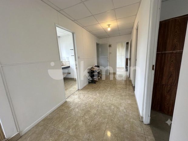 ( YR-1083) Valuable Upper Floor House Rent in Homagama, Colombo