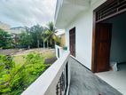 ( YR-1107) Valuable Upper Floor House Rent in Nugegoda Jubilee Post